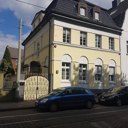 Gaestehaus Krefeld Uerdingen エクステリア 写真